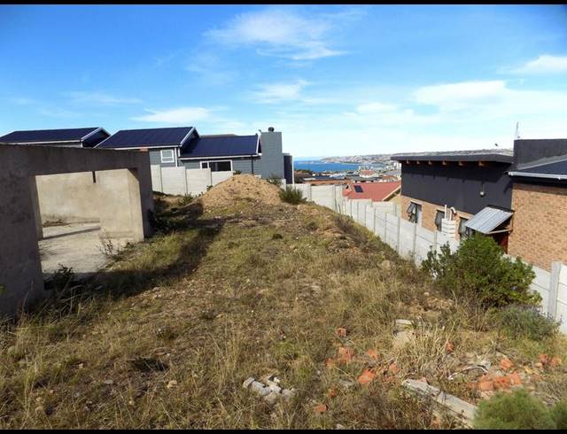 LAND FOR SALE IN SEEMEEU PARK